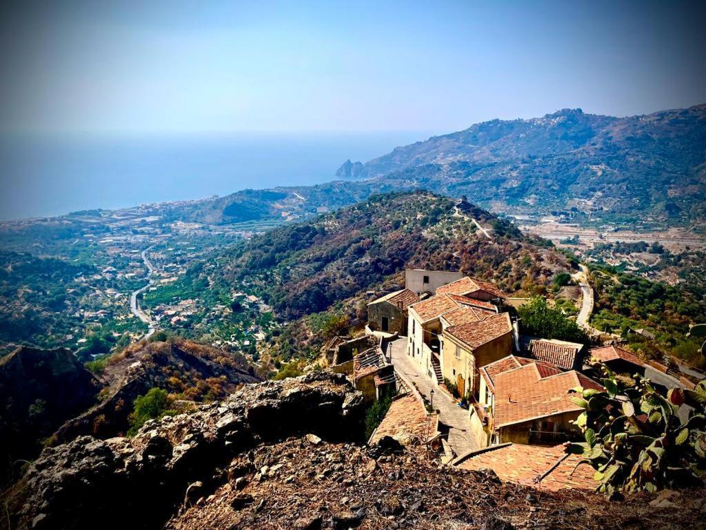 La Casina Di Venere Otel Savoca Dış mekan fotoğraf